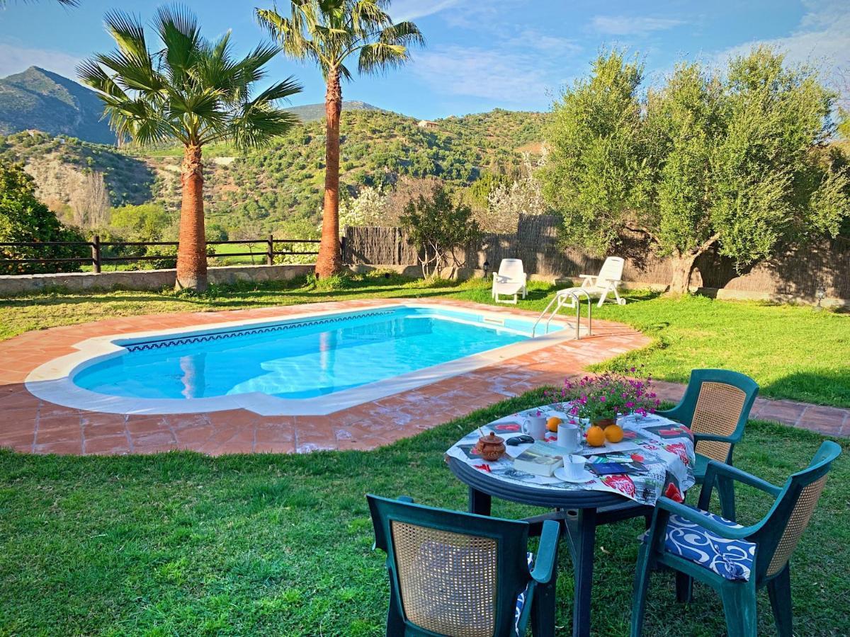 Vivelorural Casa Y Piscina En Zahara De La Sierra Villa Eksteriør bilde