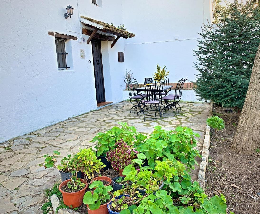 Vivelorural Casa Y Piscina En Zahara De La Sierra Villa Eksteriør bilde